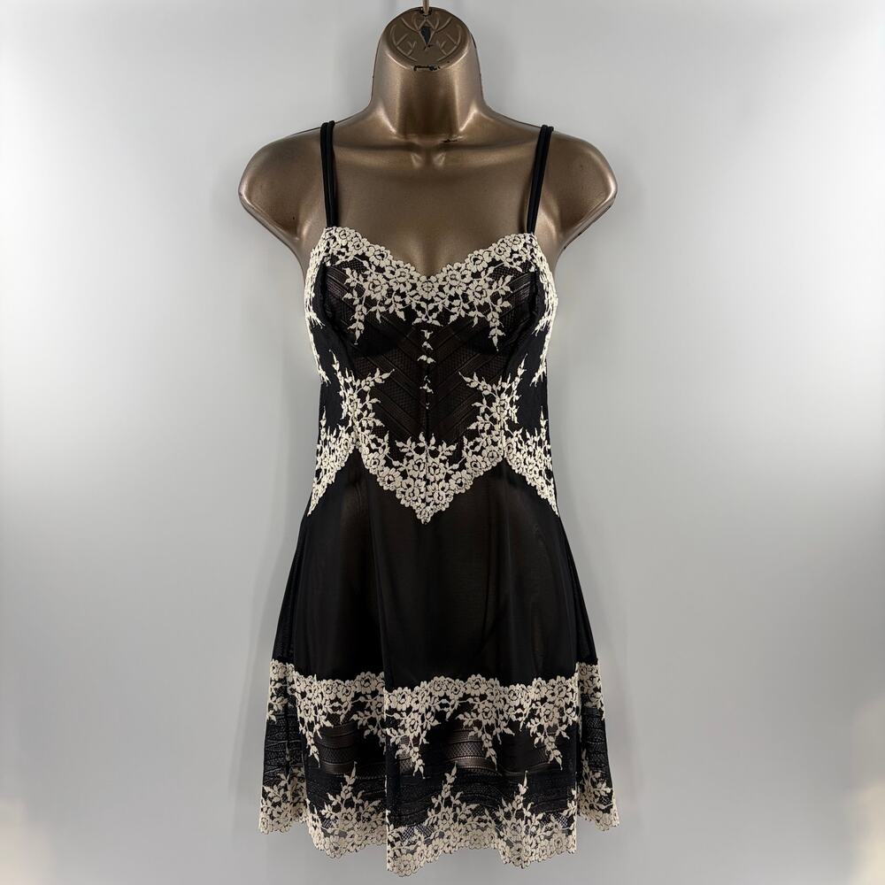 Wacoal Embrace Lace Chemise Black